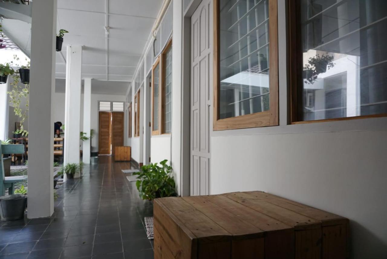 Ndalem Mbak Charly Hotel Pakualaman Exterior photo